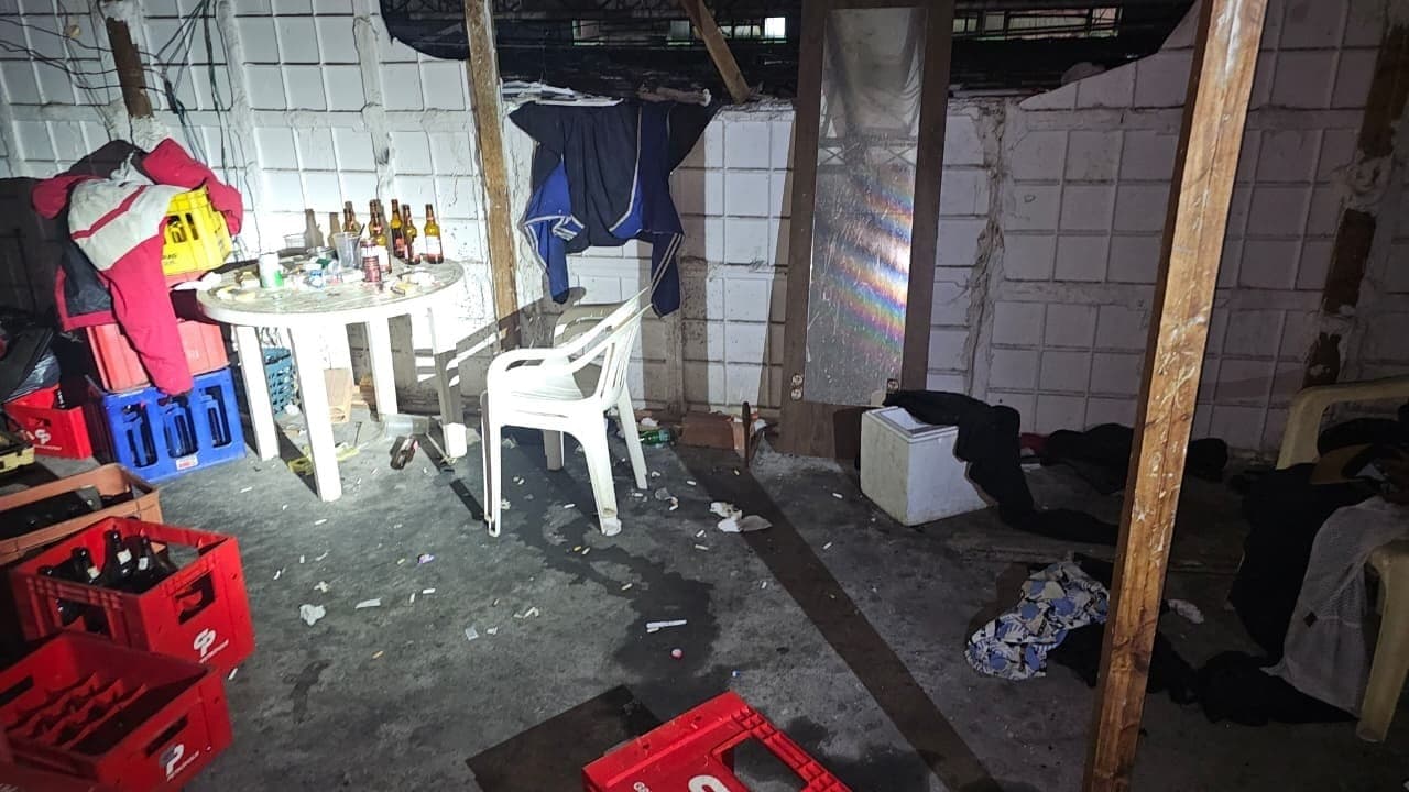 Três homens são detidos e dois estabelecimentos são interditados em Jacareí
