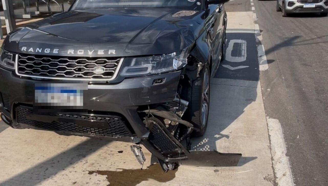 O motorista parou para prestar socorro