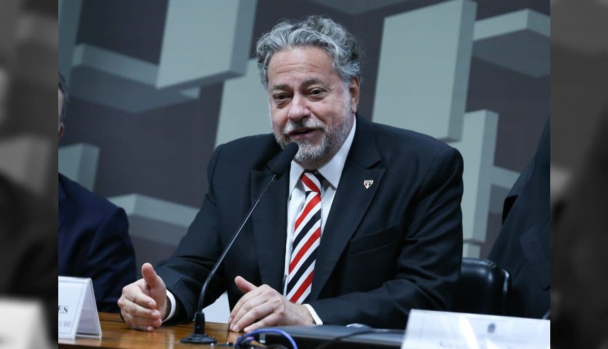Júlio Casares, presidente do São Paulo.