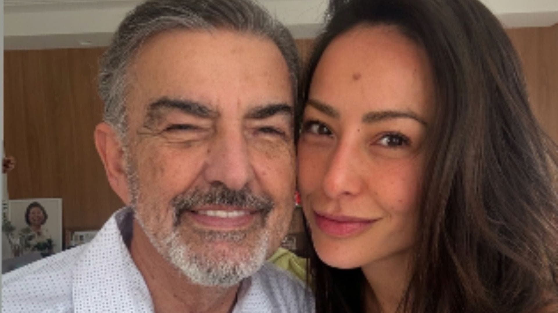 Sabrina Sato e o pai, Omar