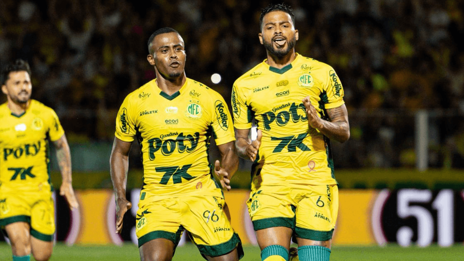 Um dos gols foi marcado pelo artilheiro Reinaldo