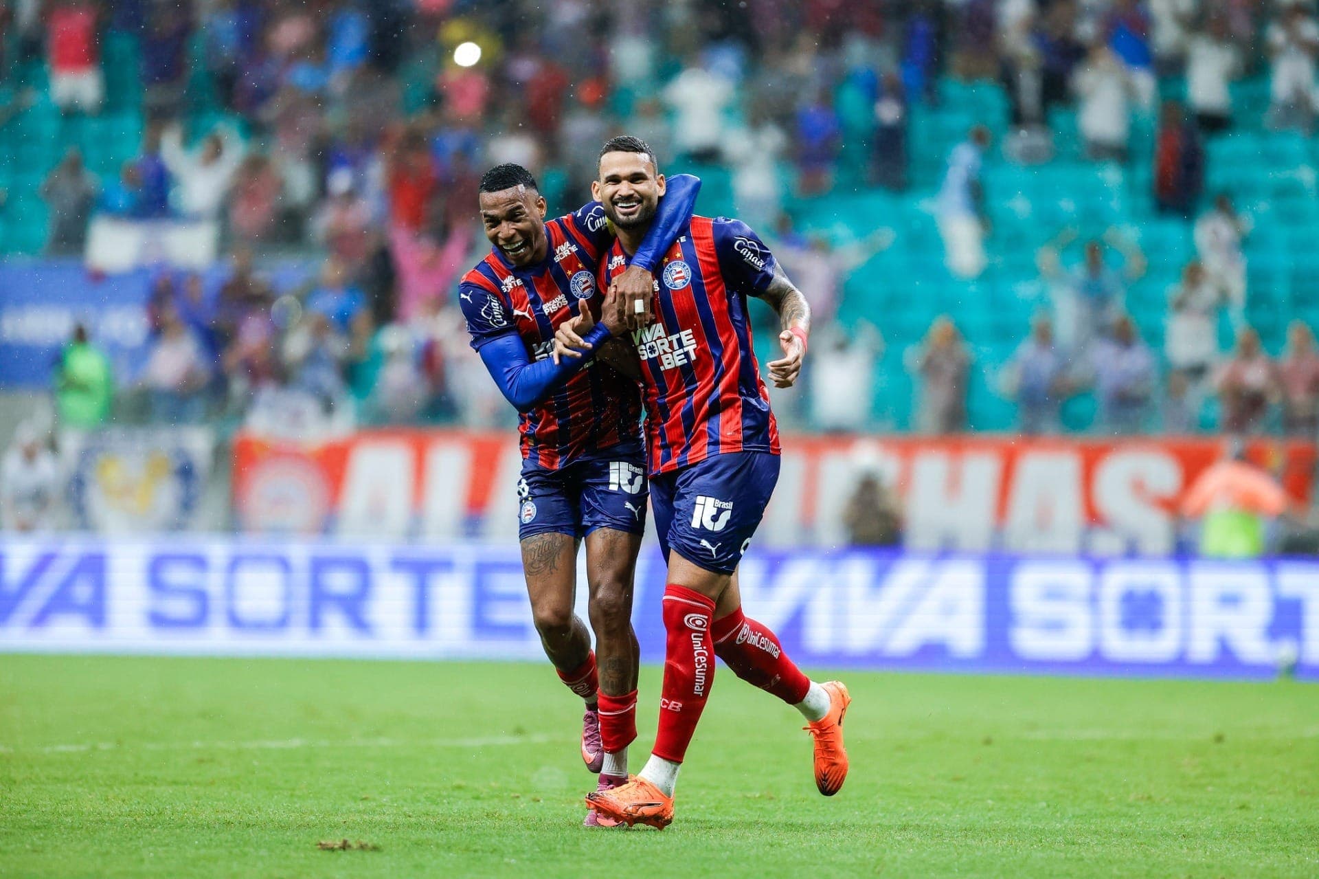 Willian José comemora gol decisivo do Bahia