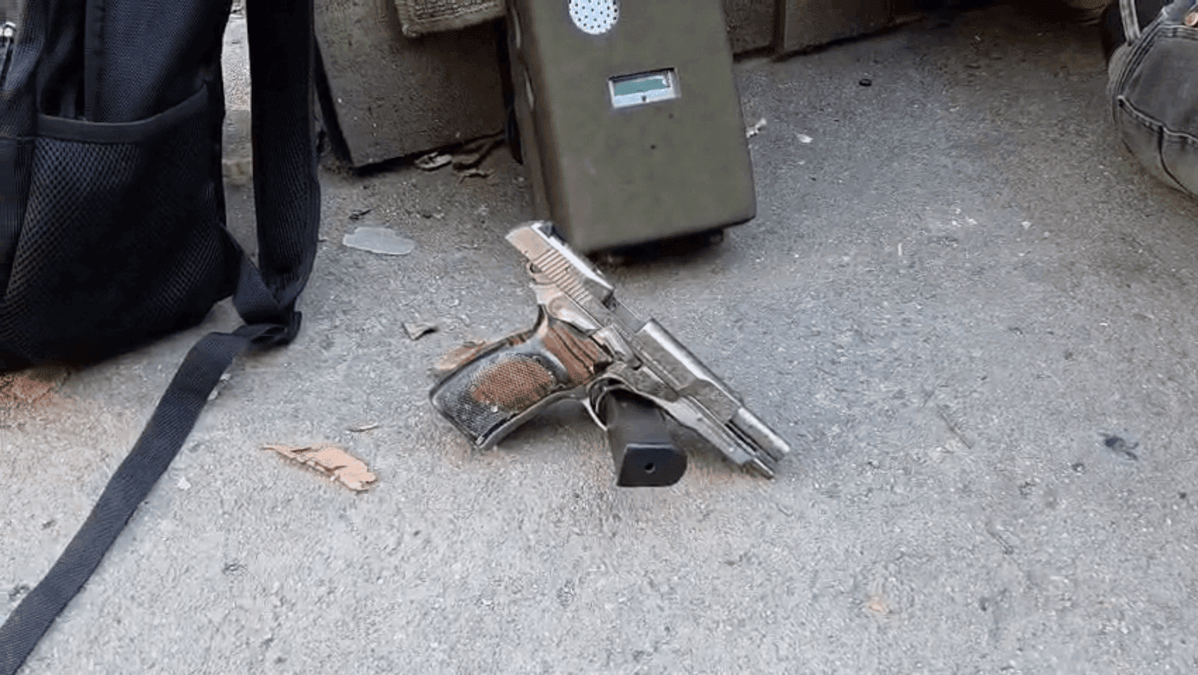 Material apreendido pela Polícia Civil