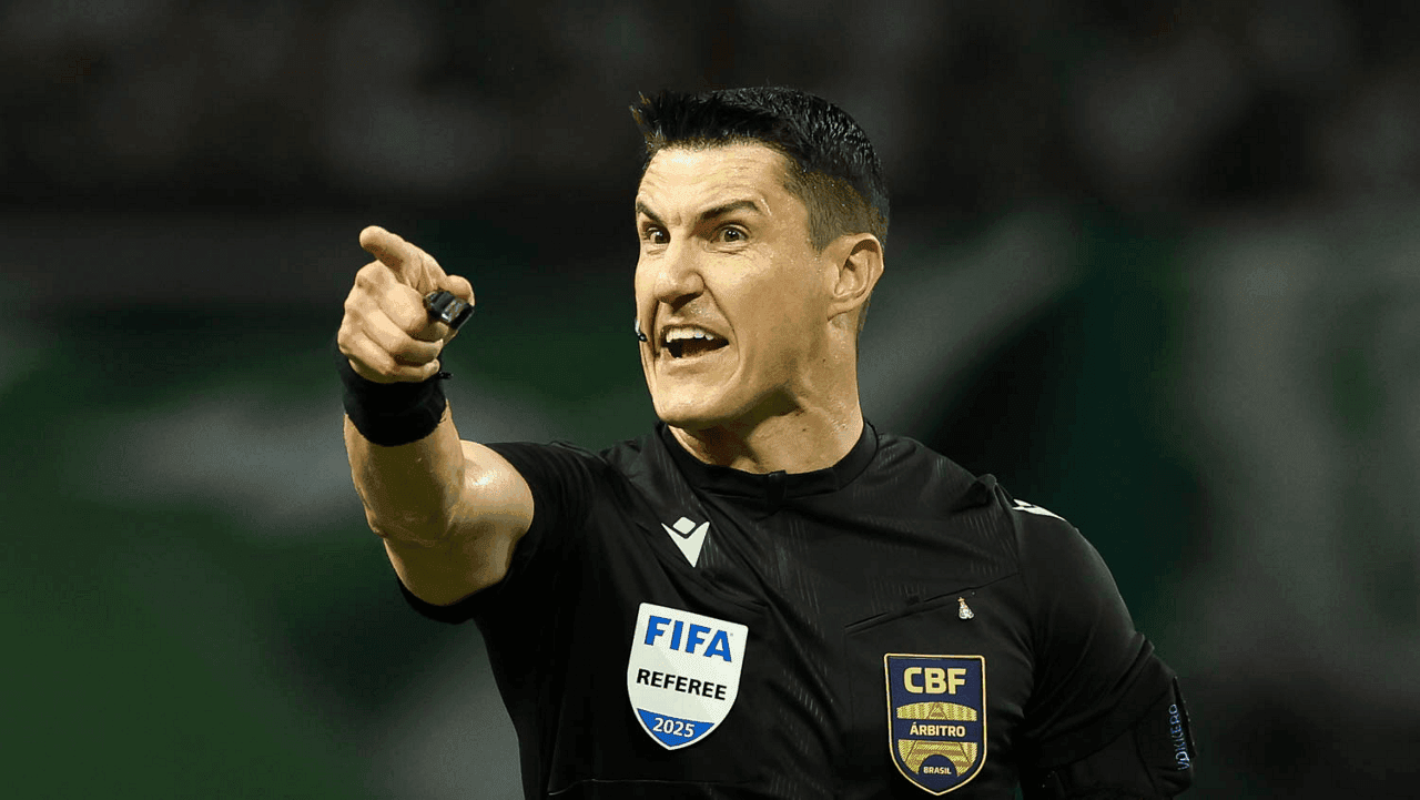 Rafael Klein, árbitro de Palmeiras x Cruzeiro