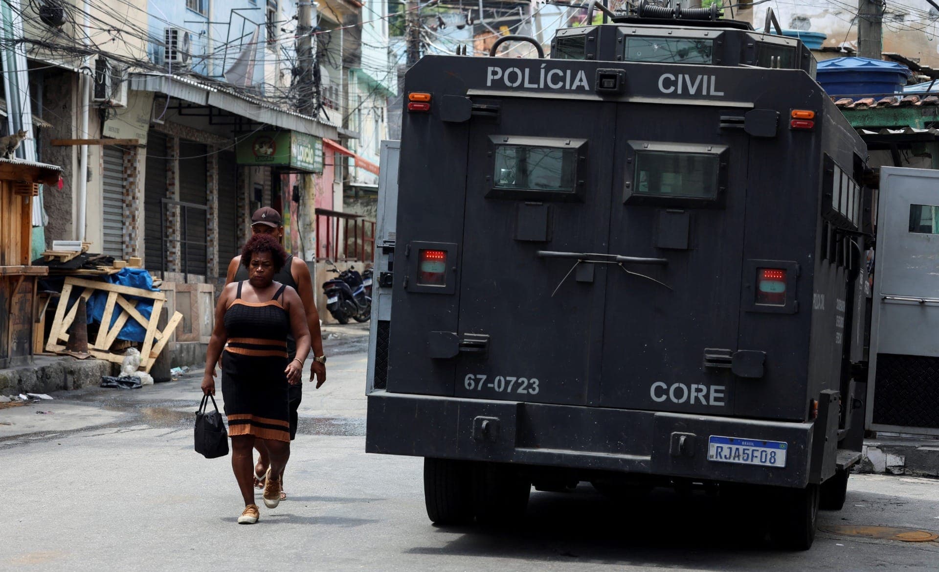 Megaoperação contra o CV na favela da Penha