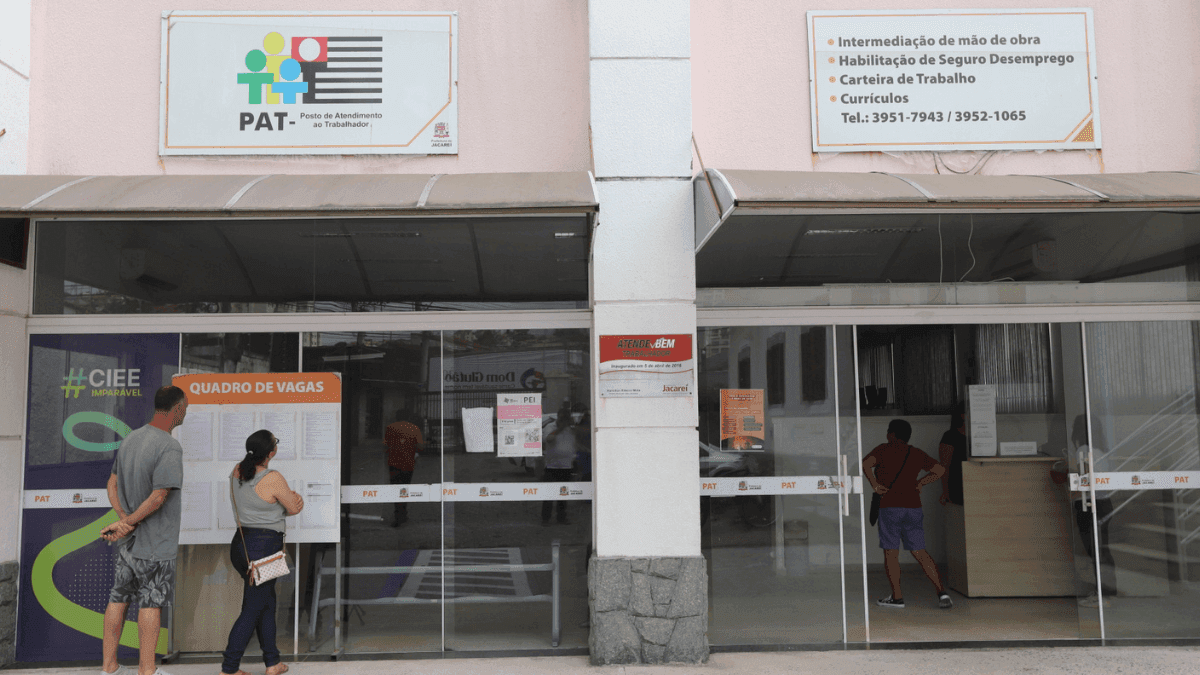 PAT de Jacareí tem vagas abertas para cargo de auxiliar de armazenamento