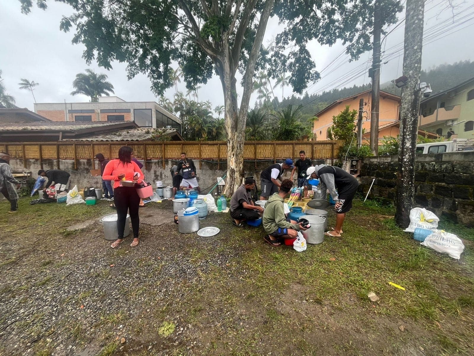 Polícia Civil apreende 50 carrinhos de milho e interdita estabelecimentos em Ubatuba