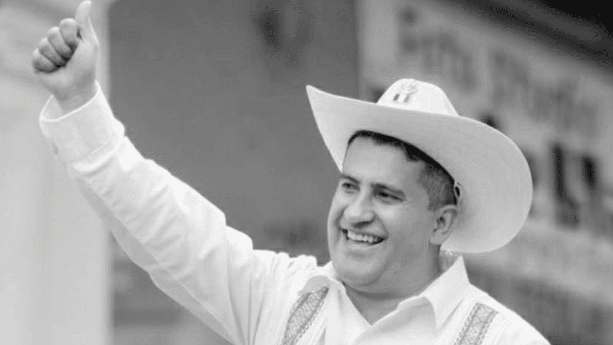 Carlos Alberto Manzo Rodríguez