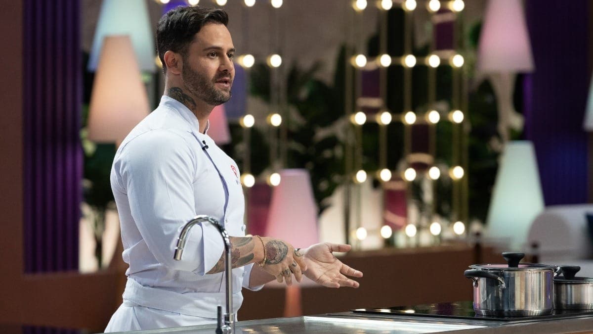 Diego Lozano dá aula no MasterChef Confeitaria