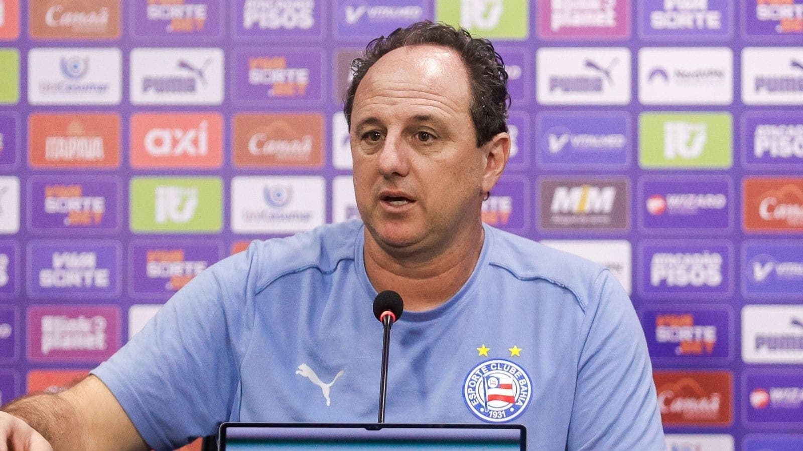 Rogério Ceni, técnico do Bahia, criticou o início da disputa da pré-Libertadores