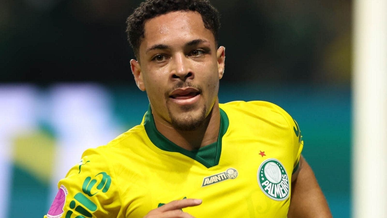 Vitor Roque, atacante do Palmeiras