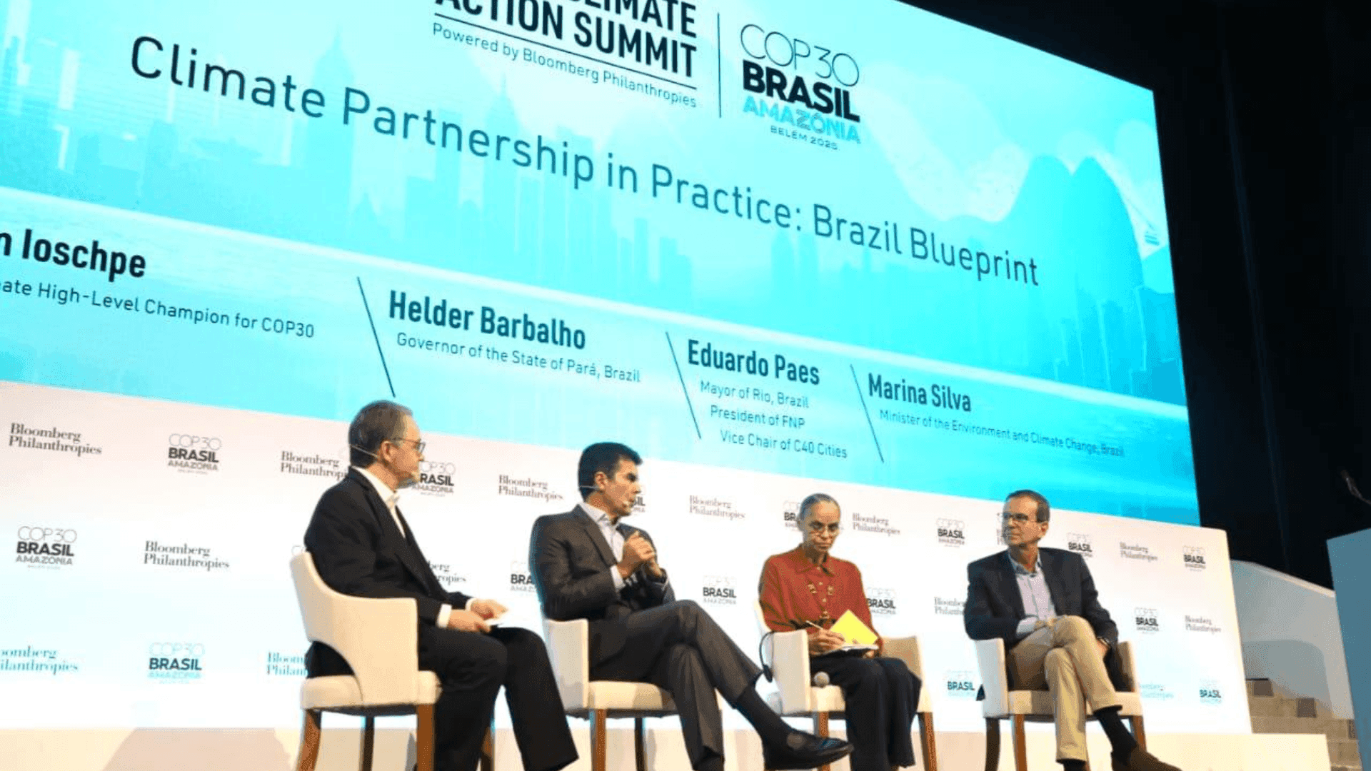 Líderes locais reunidos na COP30