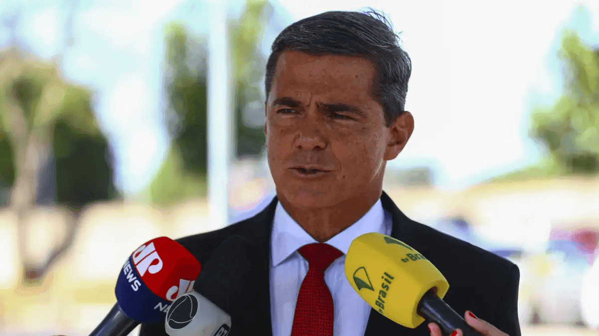Mário Fernandes