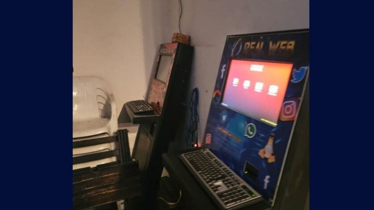 Bingo eletrônico e caça-nível foram apreendidos