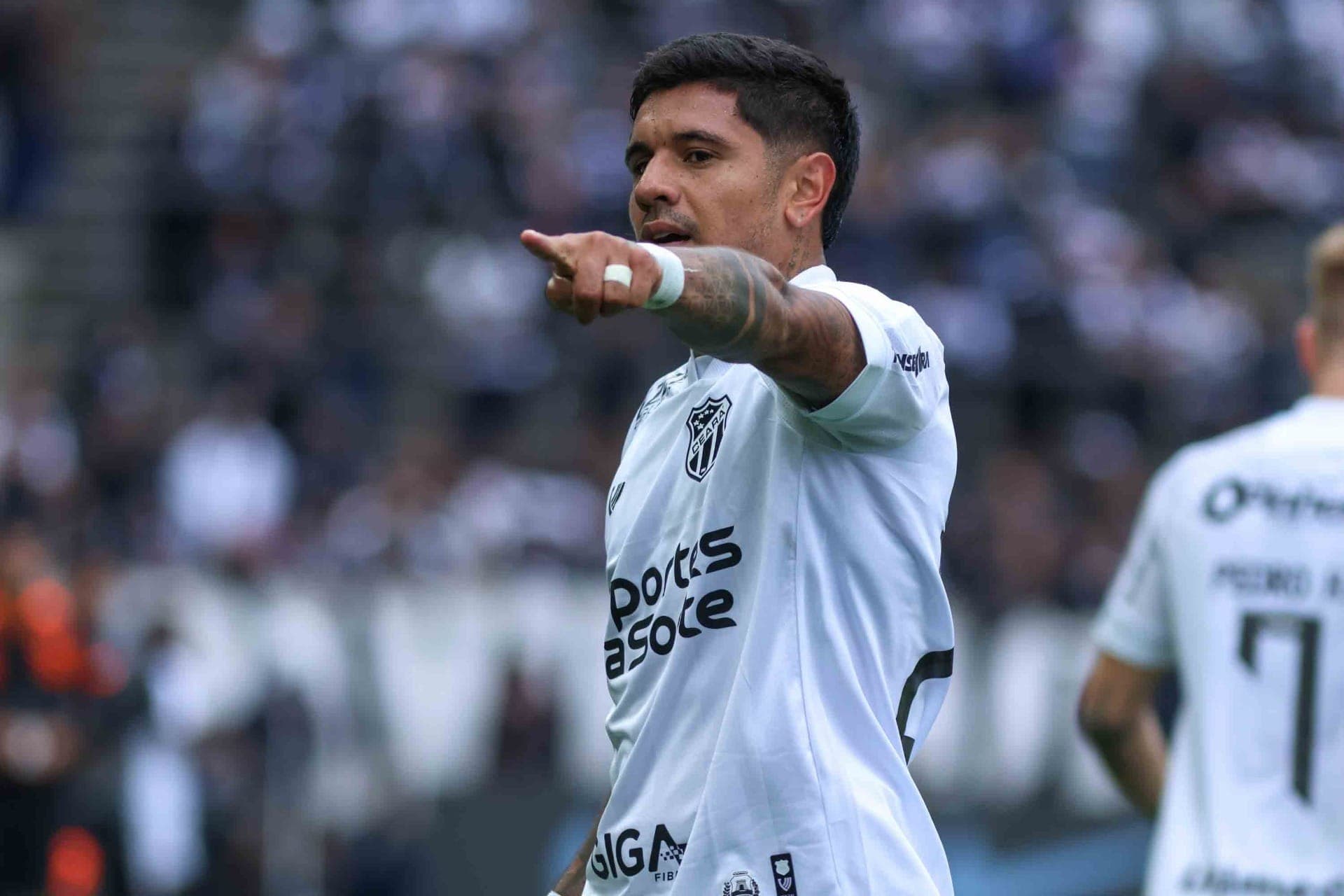 Galeano comemora gol do Ceará