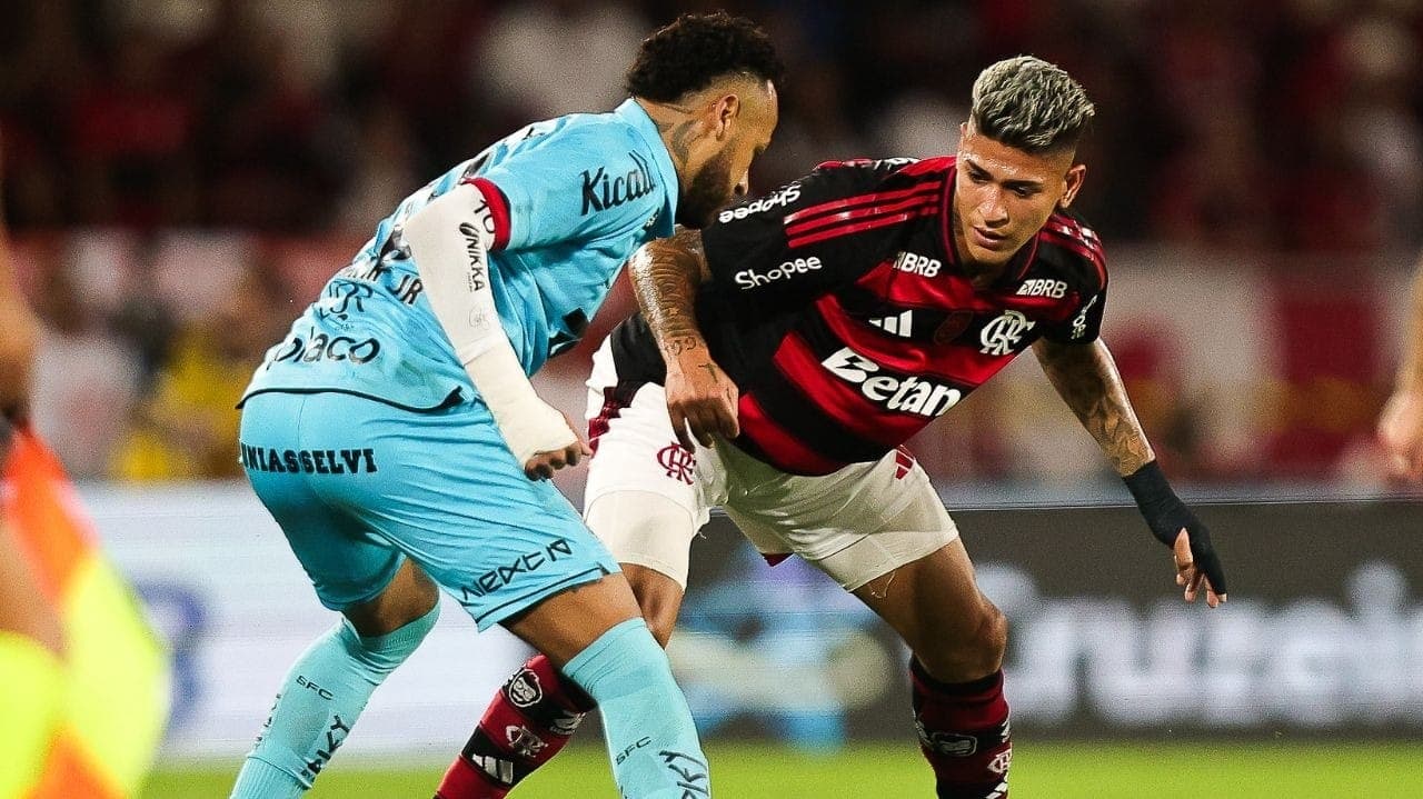 Neto criticou reclamação de Neymar ao ser substituído no fim do jogo