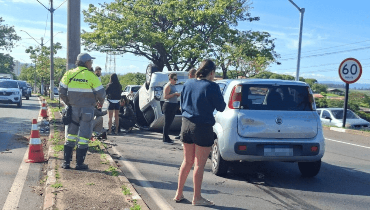 Nenhum ocupante dos veículos se feriu