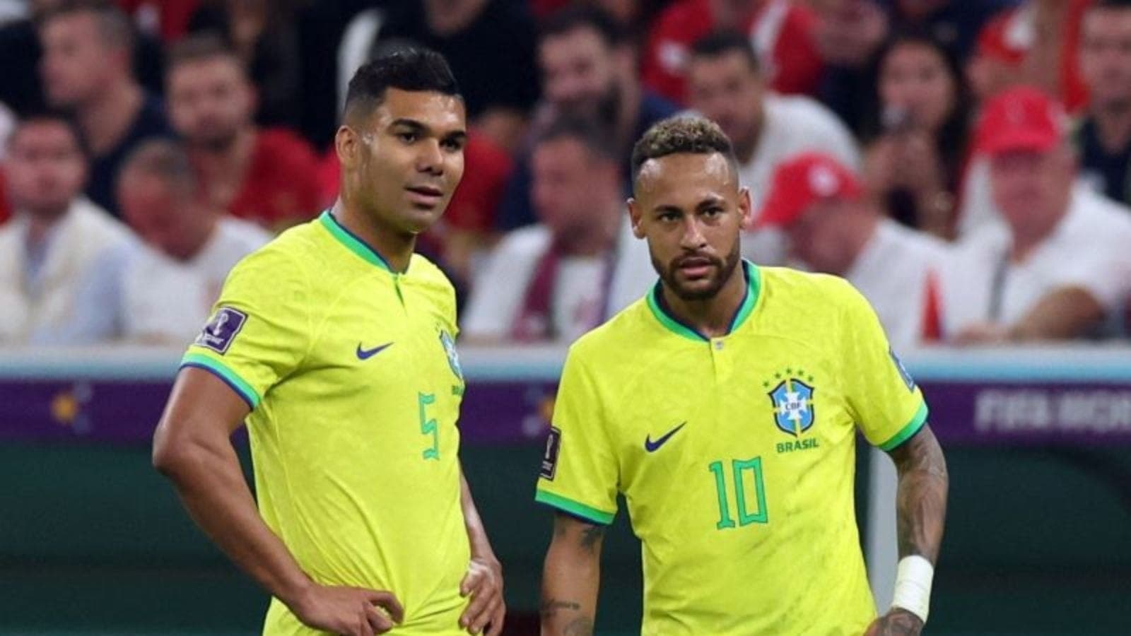 Casemiro e Neymar, pela Seleção Brasileira