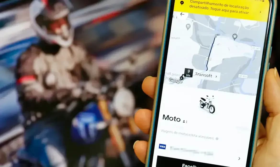 STF libera mototáxis em São Paulo
