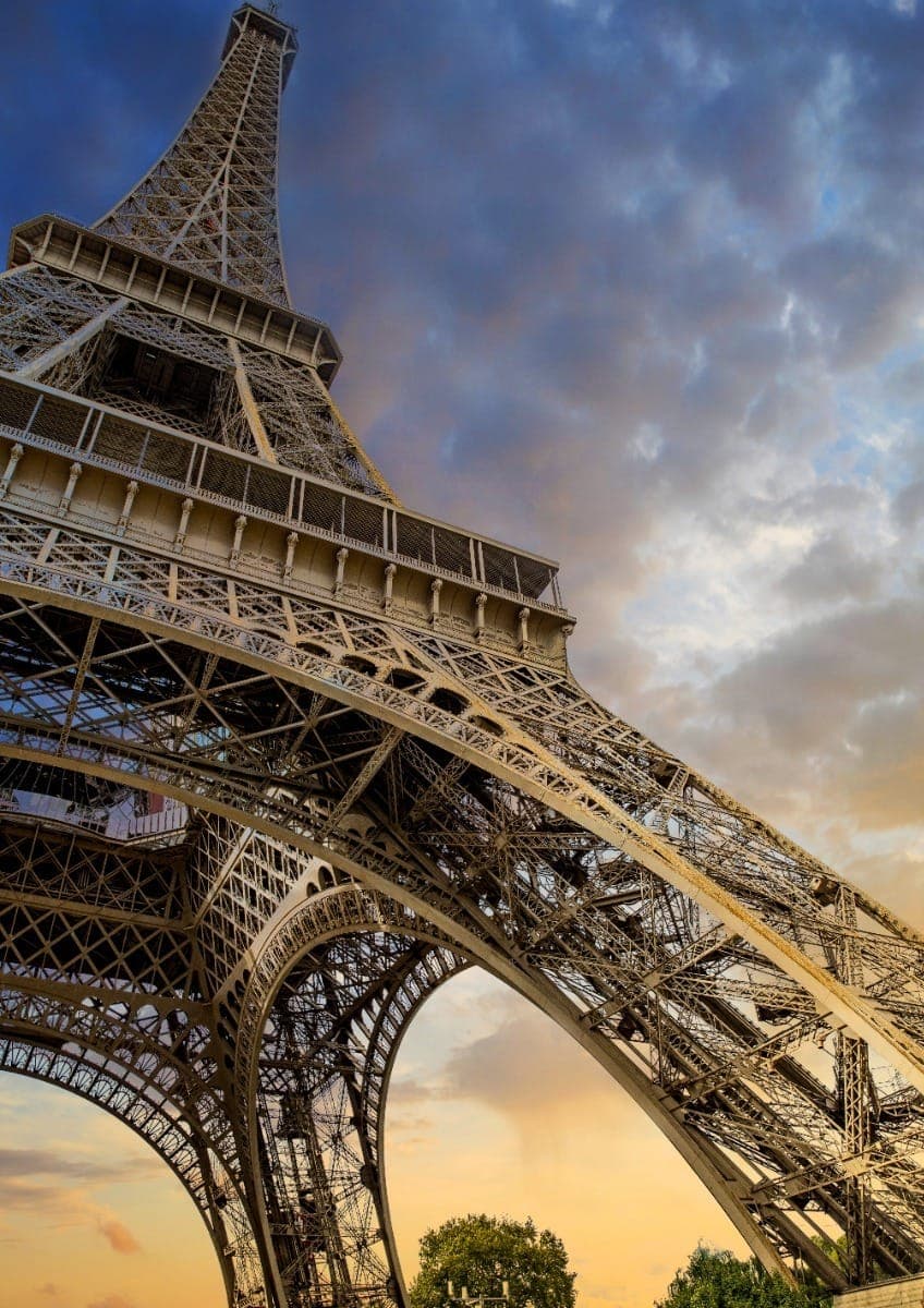 Atentados de Paris: França reforça segurança