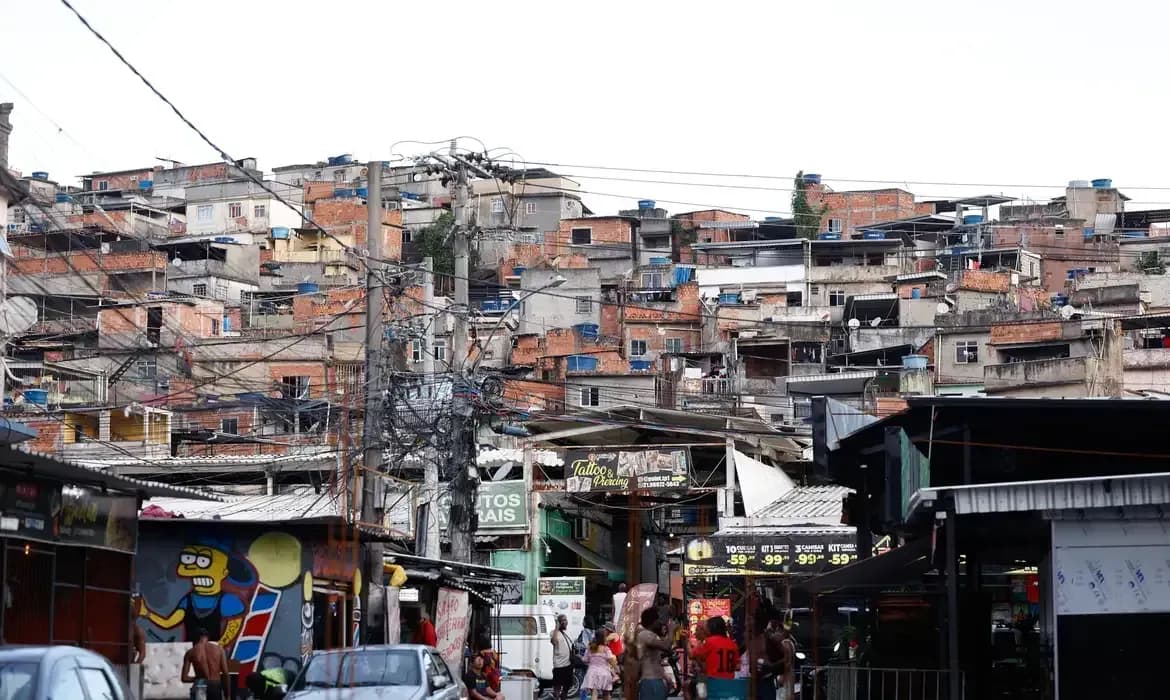 Operação Contenção prende quatro na Baixada