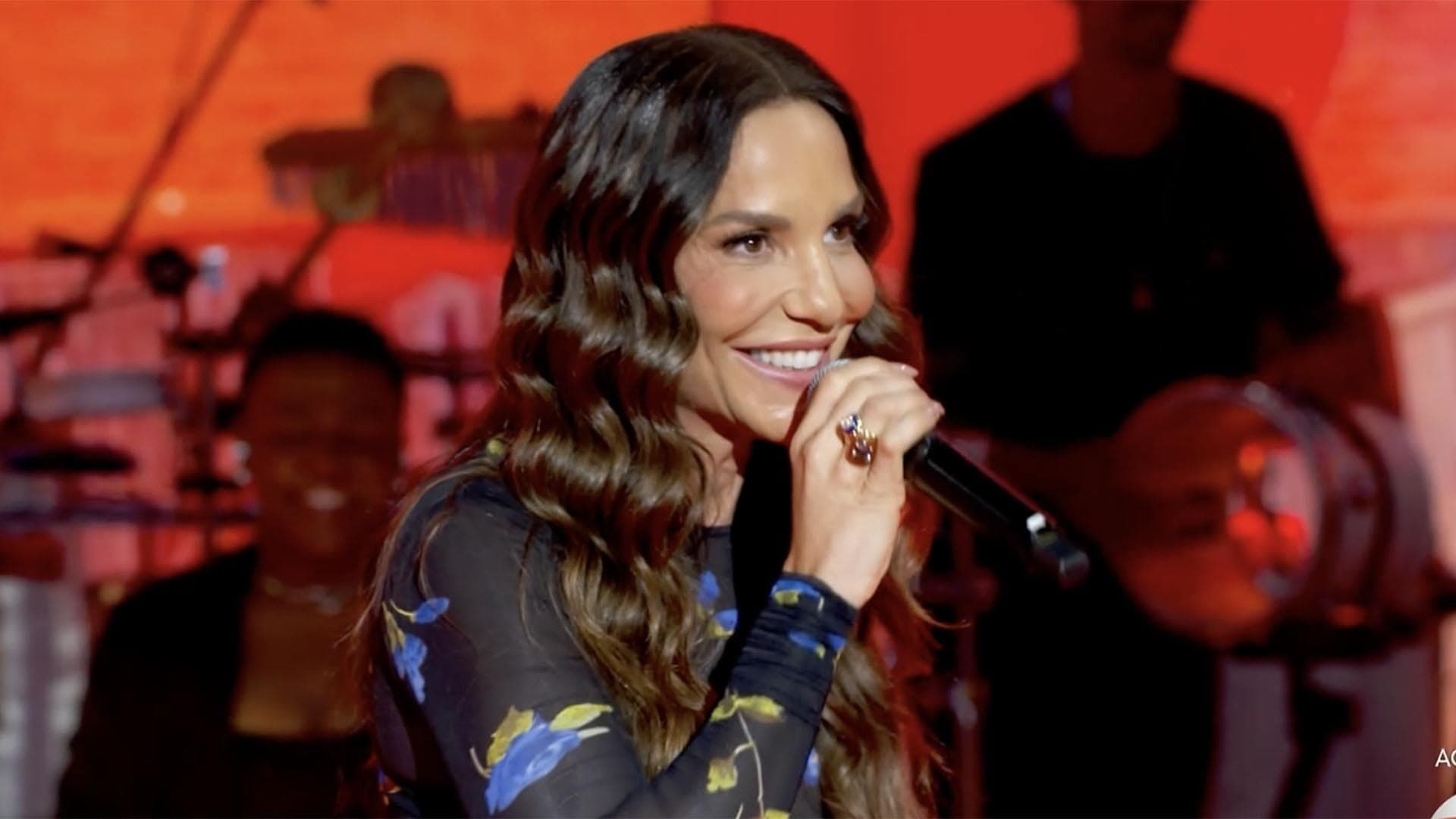 Ivete Sangalo no Domingão, do Huck, em 16/11/25