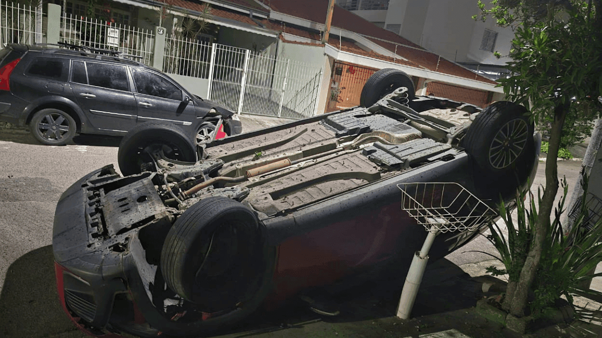 Menina de 15 anos pega carro do pai sem autorização e bate em veículo em São José dos Campos