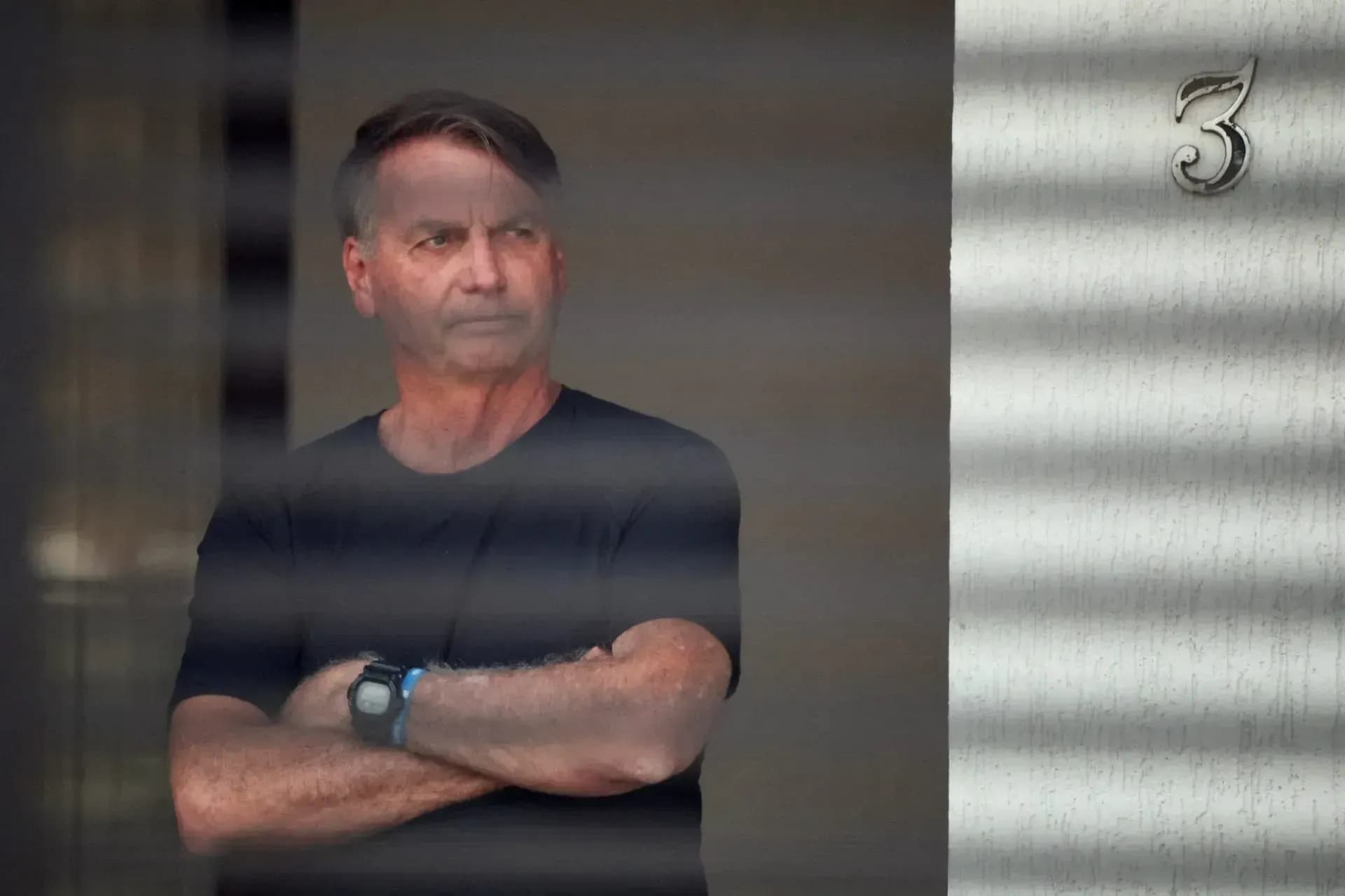 Bolsonaro em prisão domiciliar