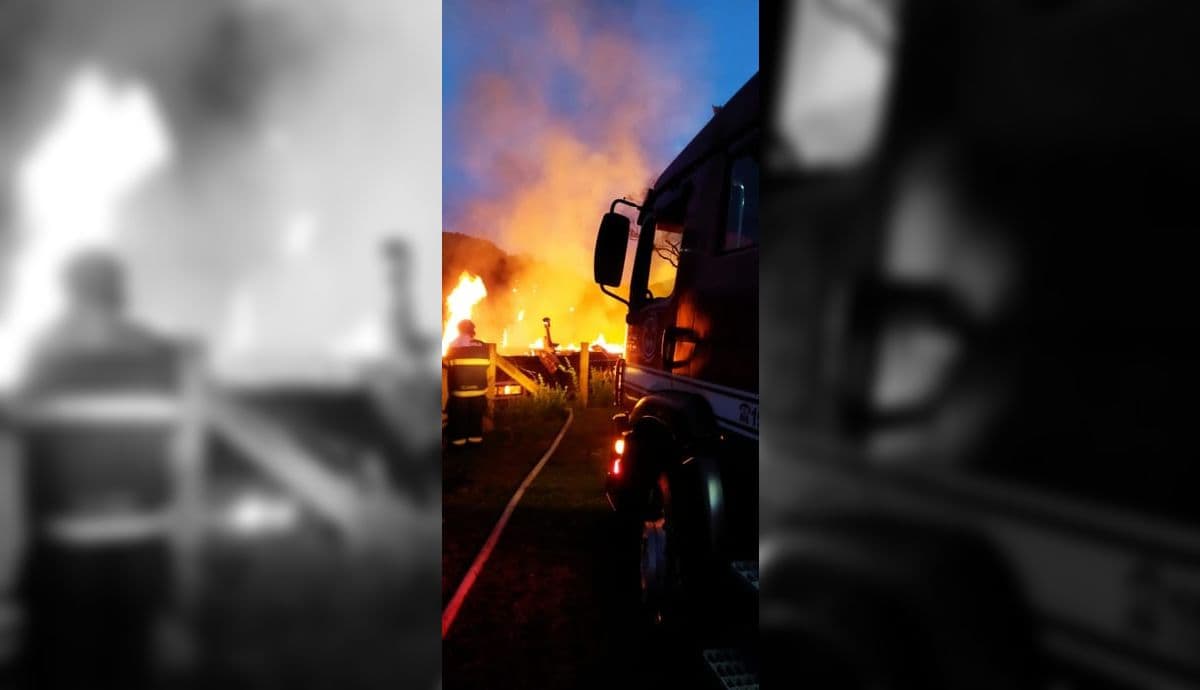 Casa pega fogo em Campos do Jordão