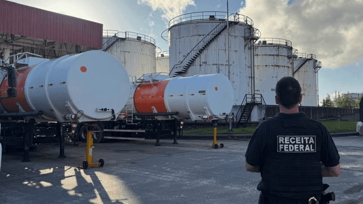 Receita Federal cumpre mandado em Guaratinguetá durante ação que investiga esquema de sonegação