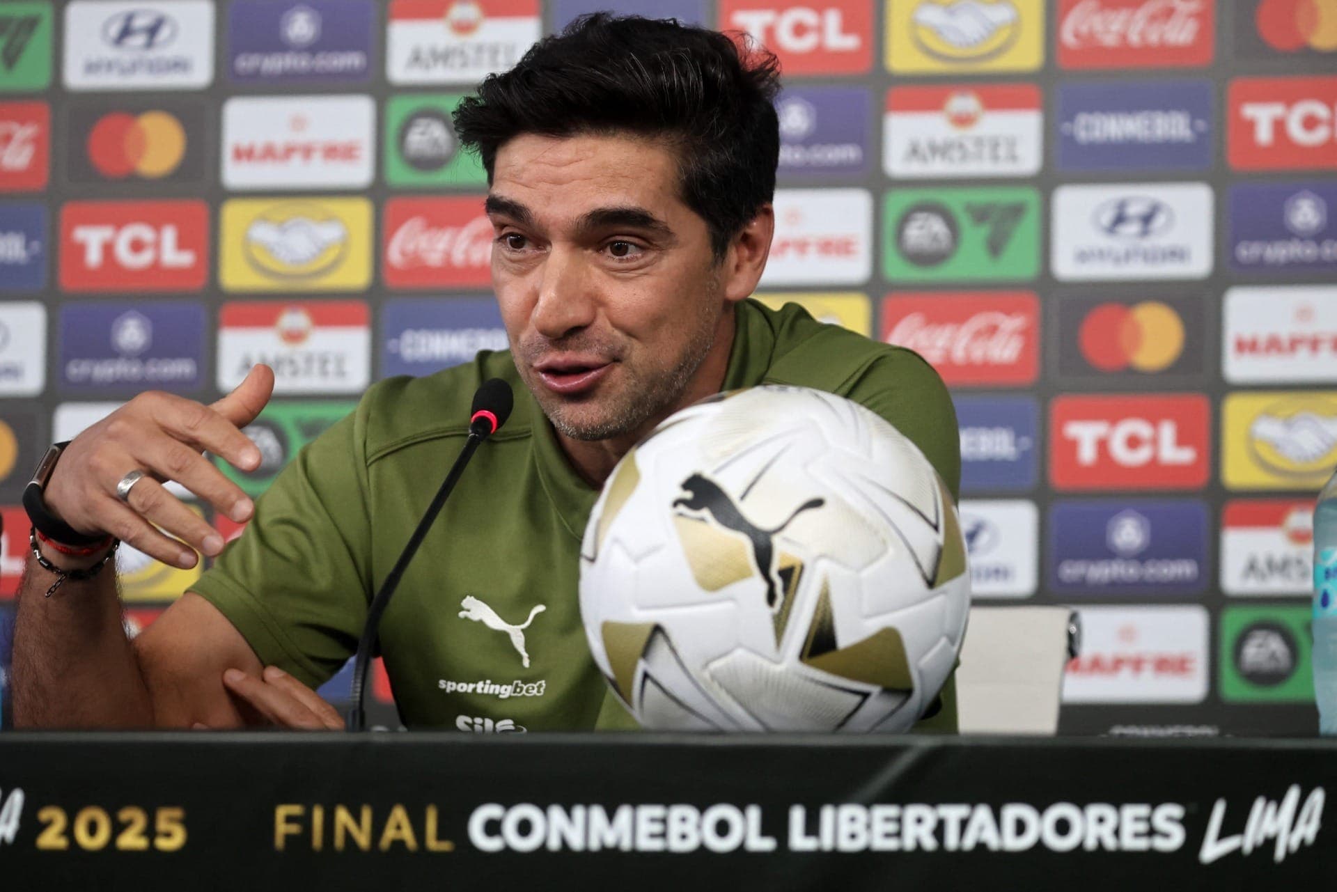 Abel Ferreira em entrevista coletiva