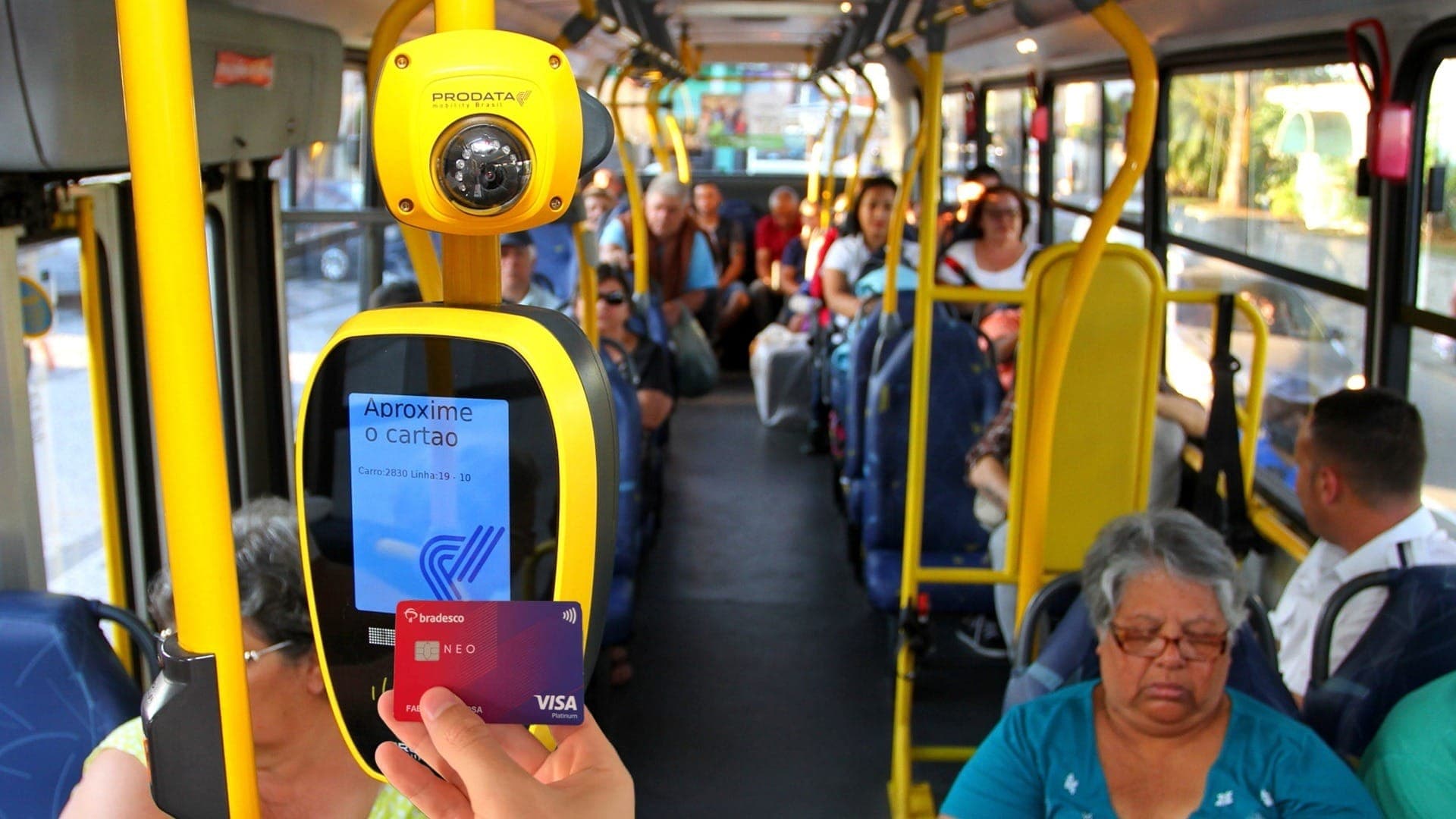 Transporte público de Jacareí passa a aceitar cartão de crédito e débito