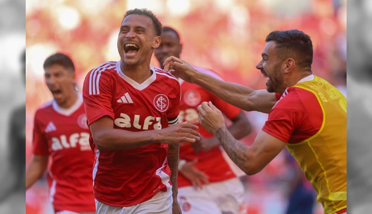 Inter vence e continua na séria A