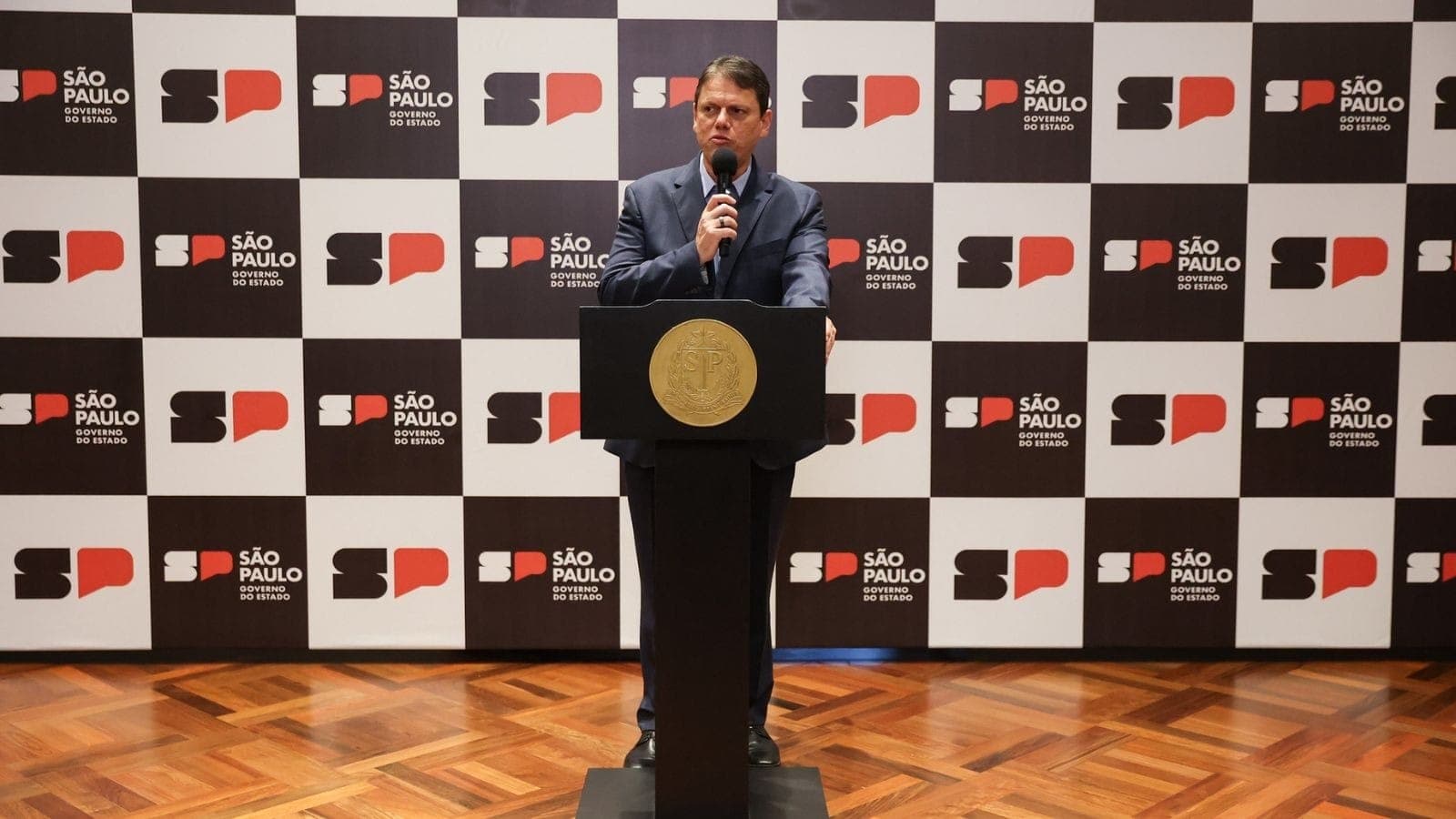 Tarcísio de Freitas