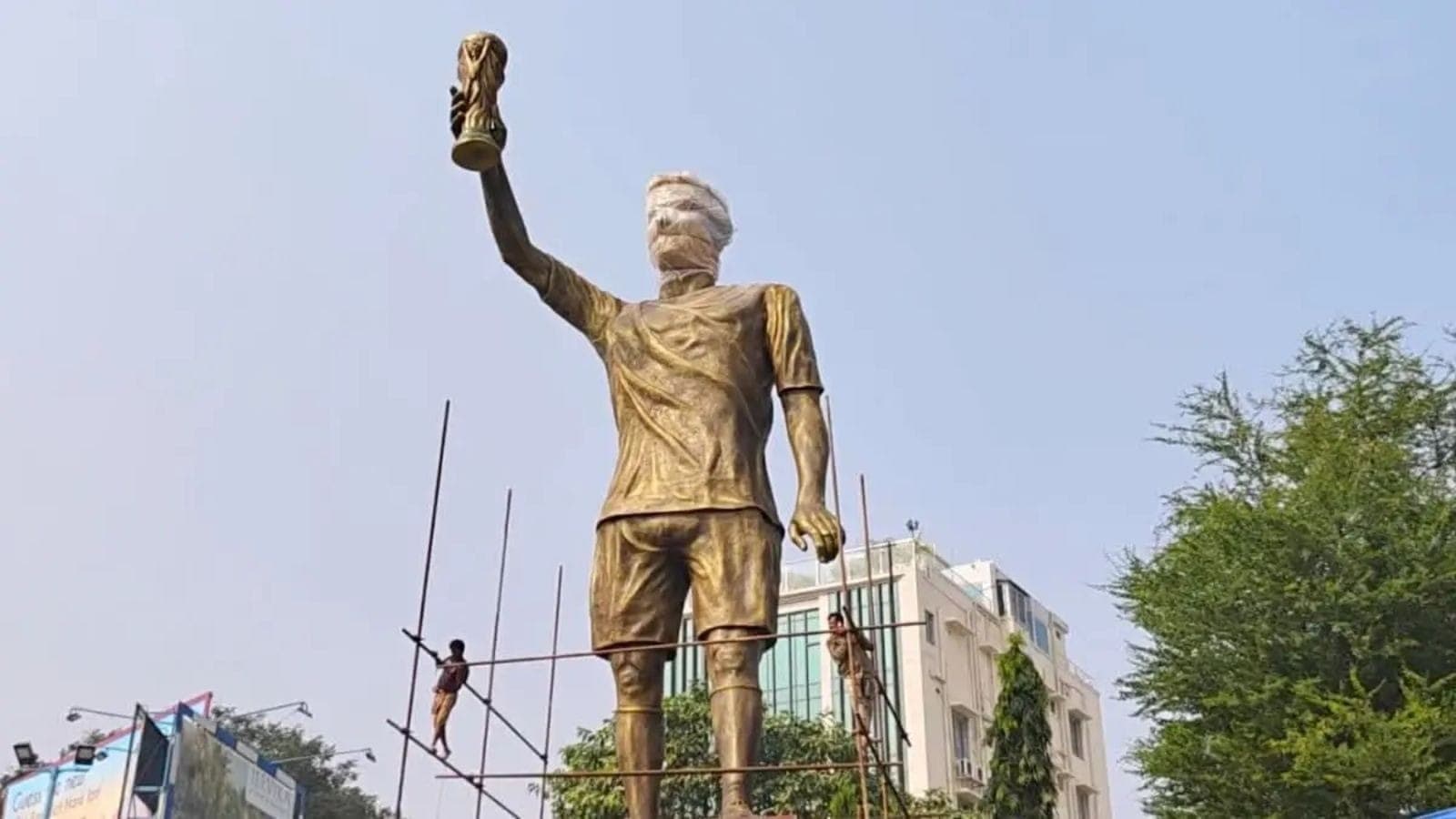Estátua de Messi em Calcutá, na Índia