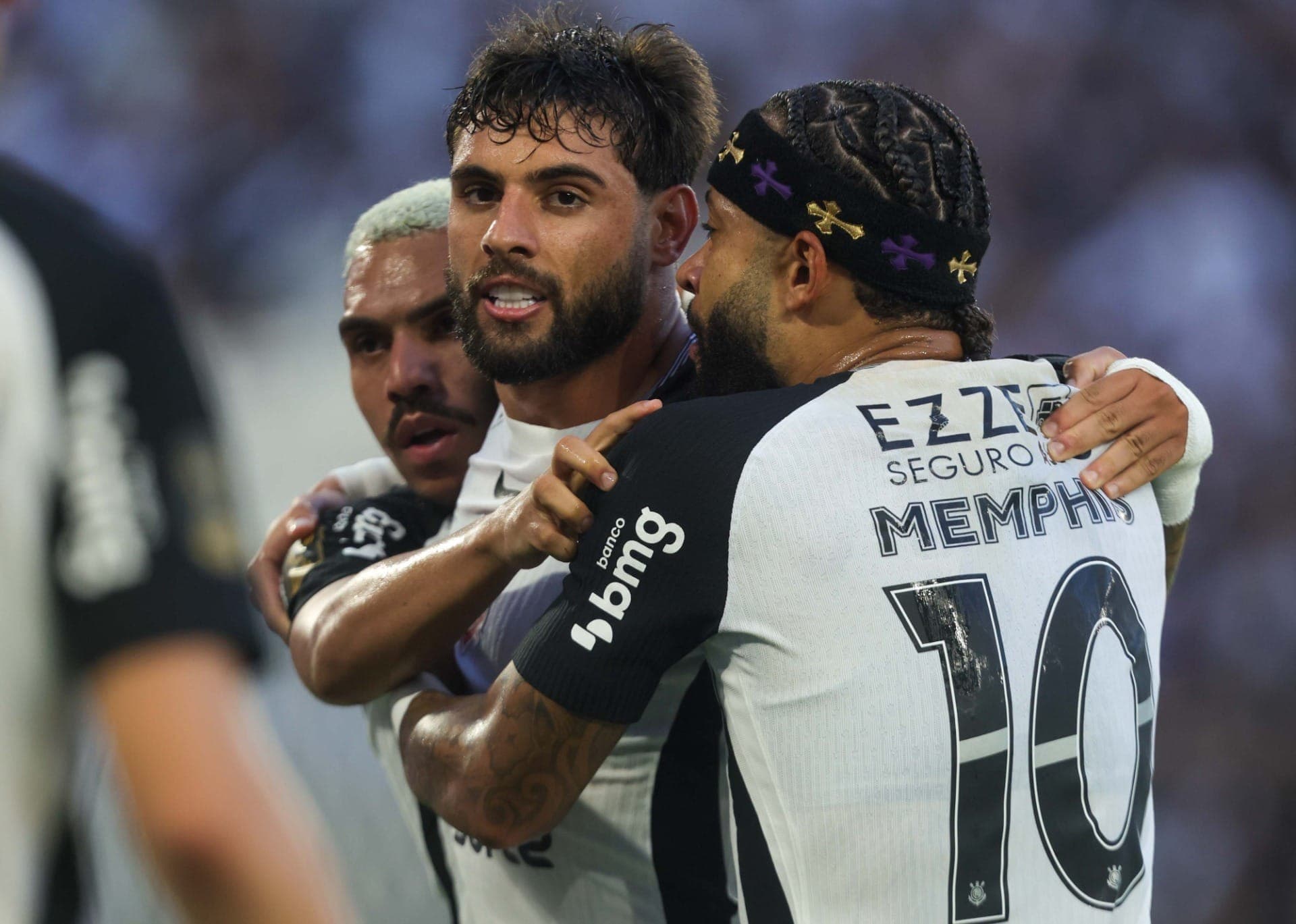 Yuri Alberto e Memphis