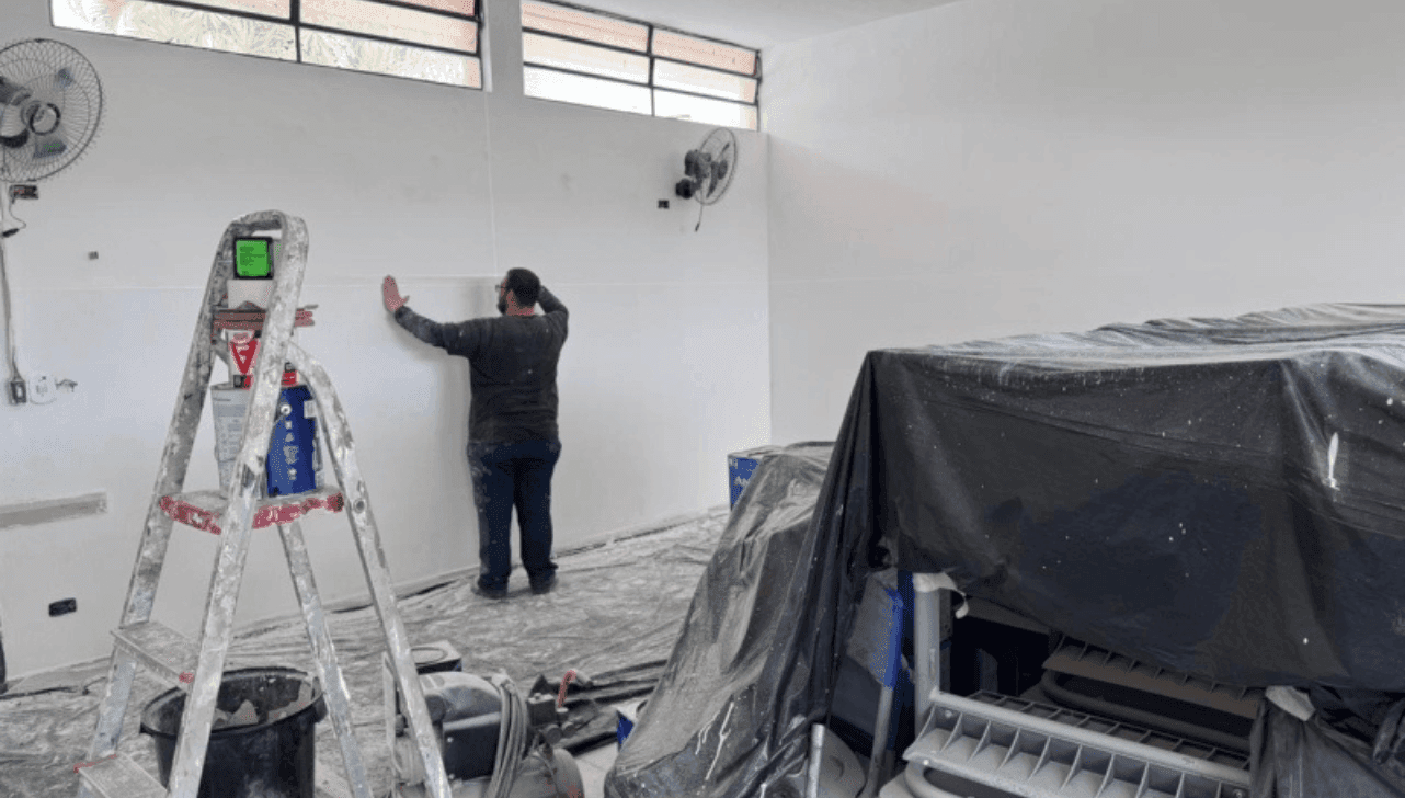 Manutenção de escolas 