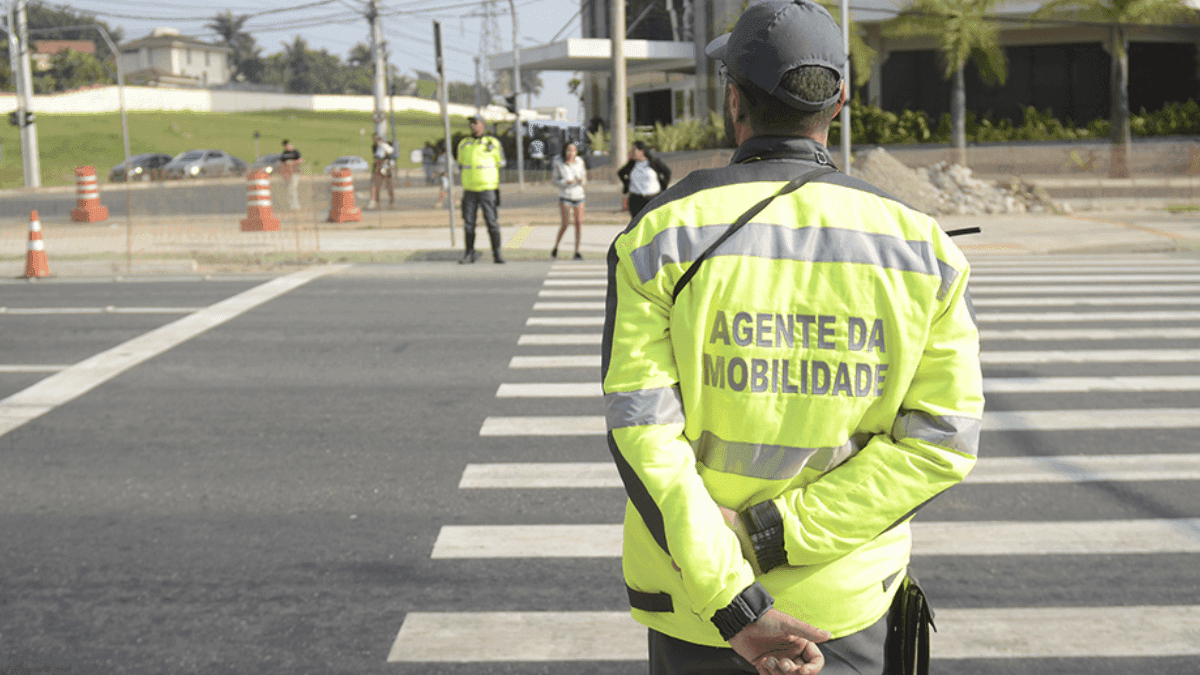 Ciclomotores e veículos elétricos têm novas regras em São José dos Campos