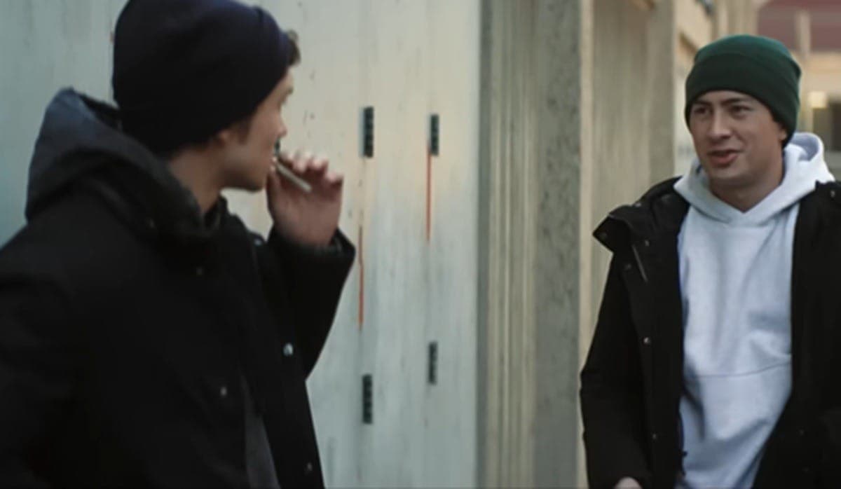 Cena do trailer de Heated Rivalry