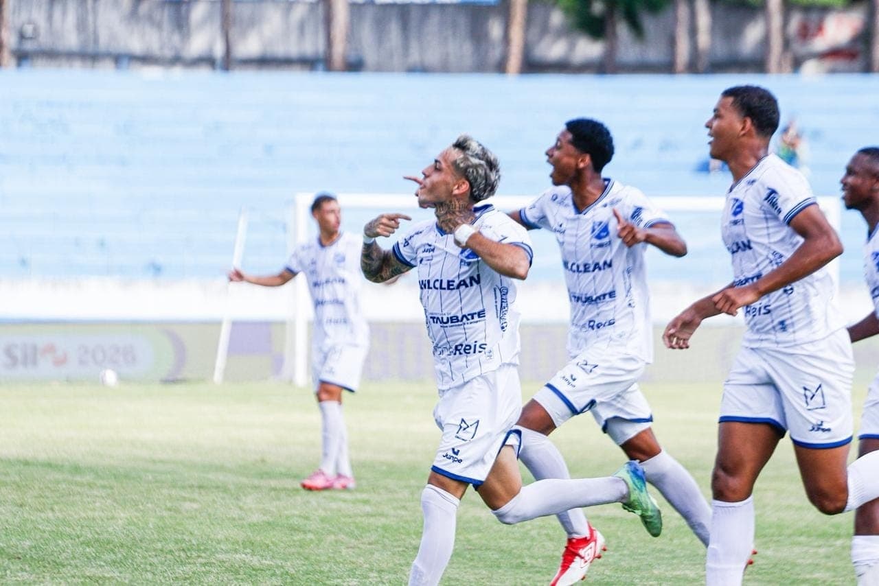 Taubaté vence Estrela de Março por 2 a 0 na estreia da Copinha 2026
