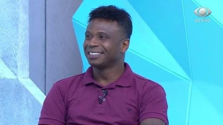 Edílson Capetinha, ex-jogador de futebol