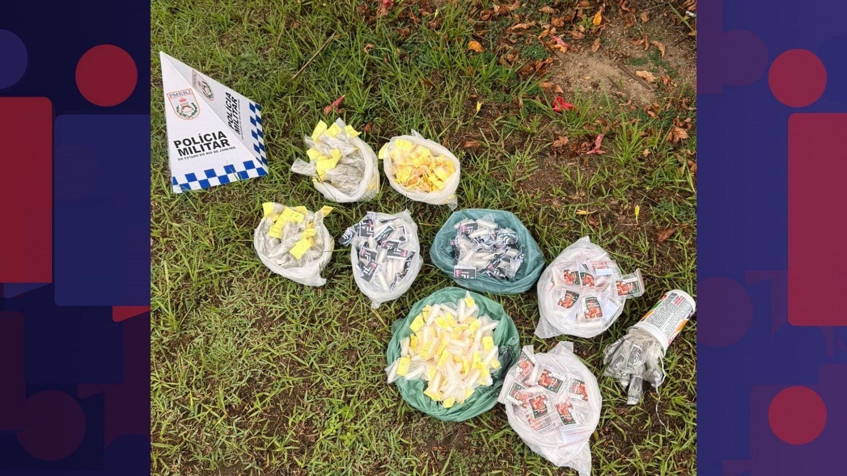 Material apreendido por agentes policiais 