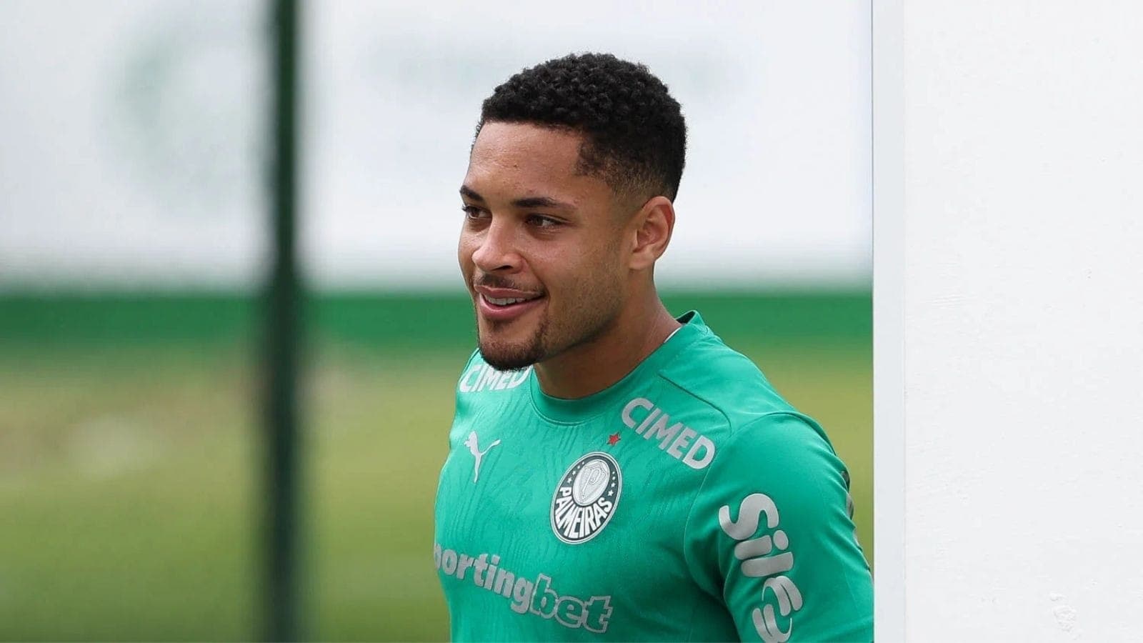 Vitor Roque, atacante do Palmeiras