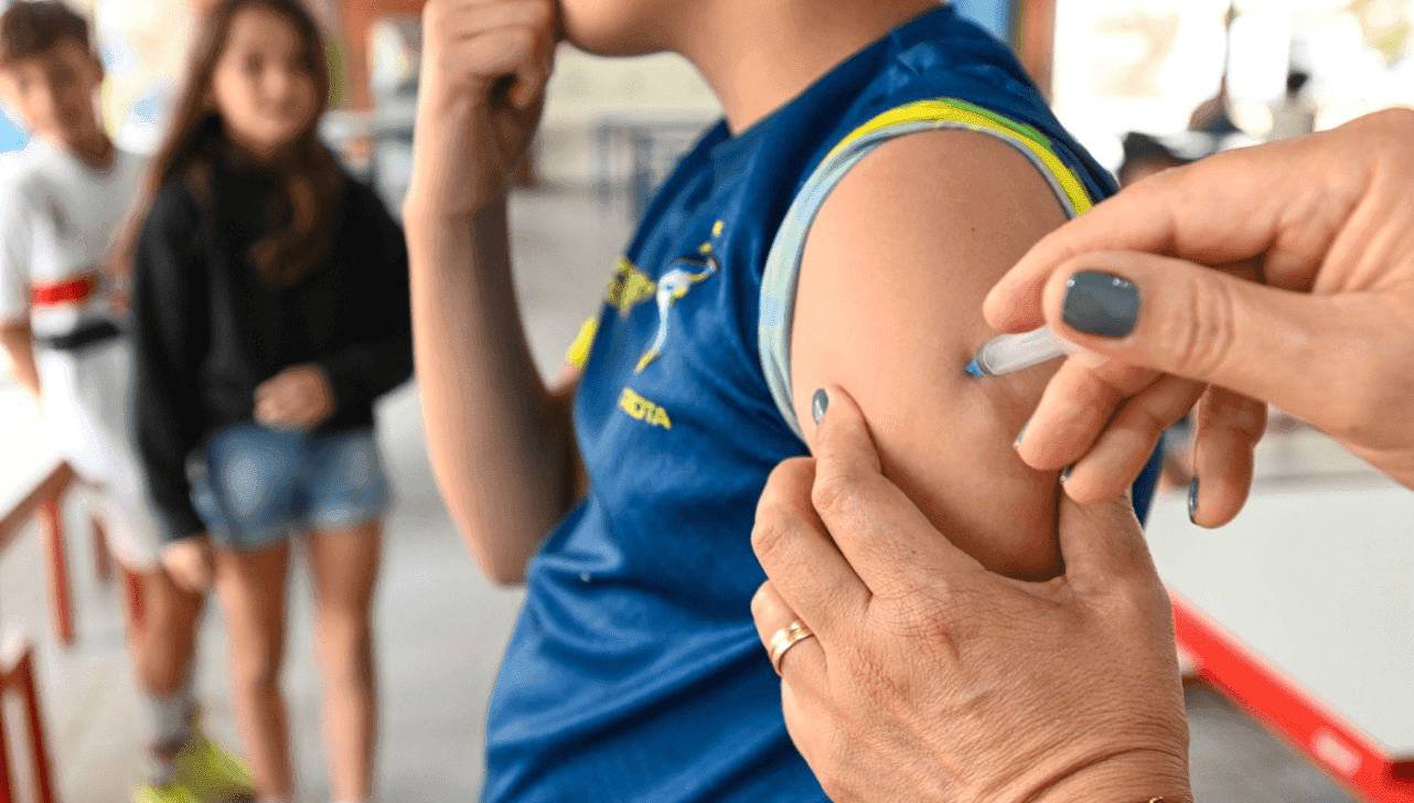 Prazo de vacinação contra o HPV foi ampliado 