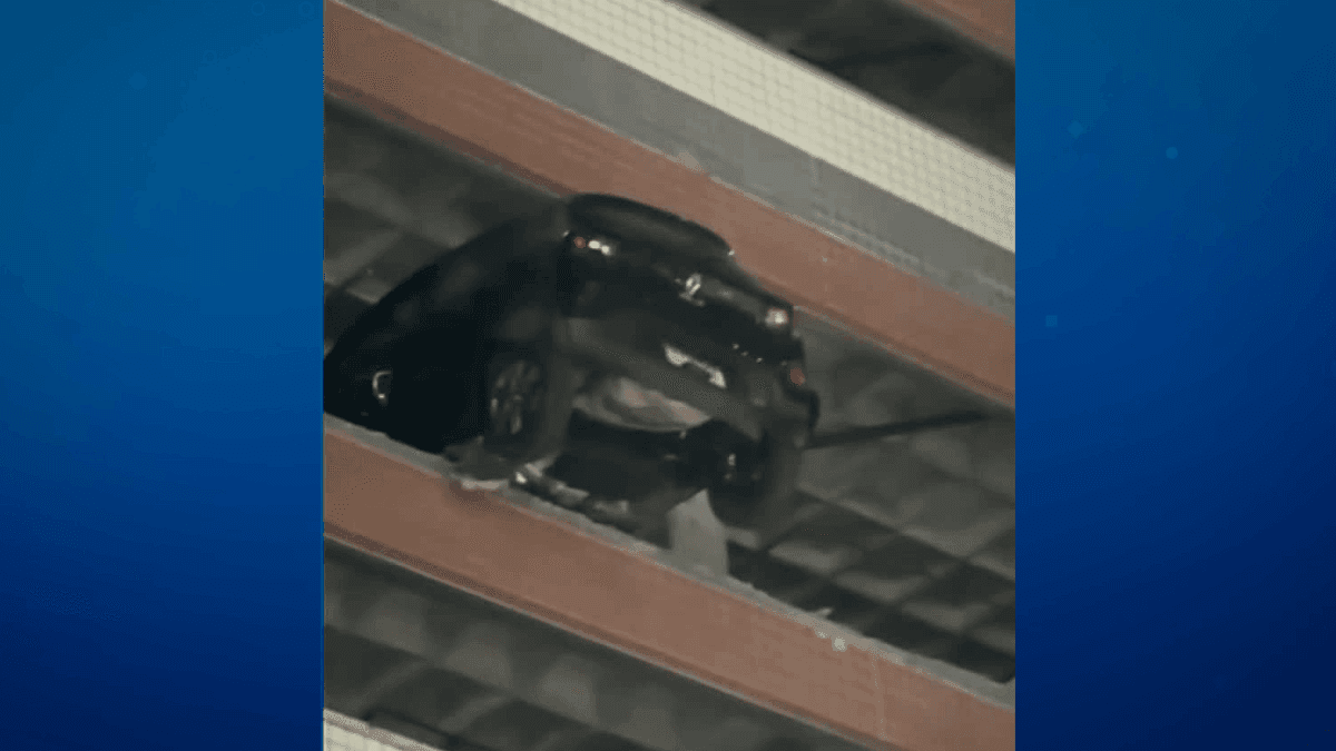 Carro pendurado