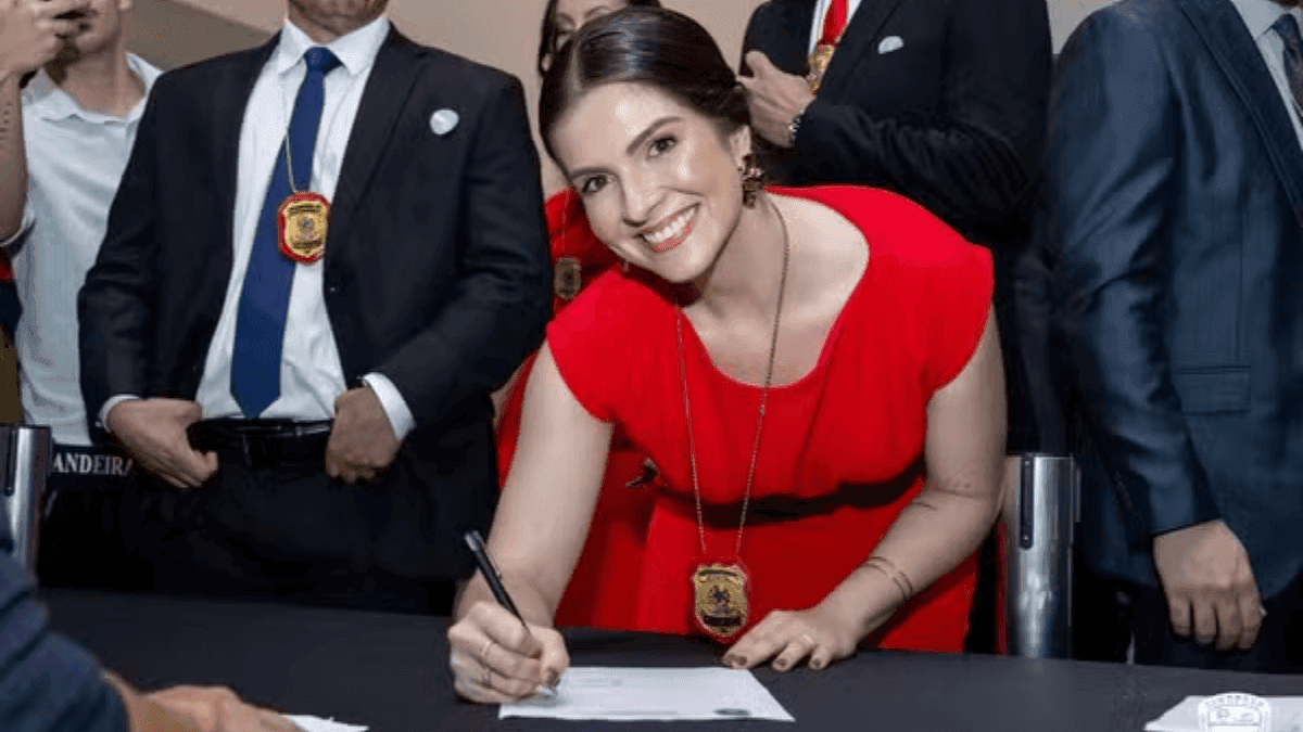 Raphaela Natali Cardoso