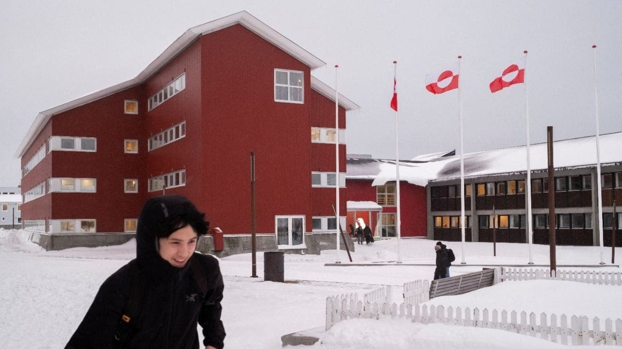 Groenlândia: parlamento na capital Nuuk