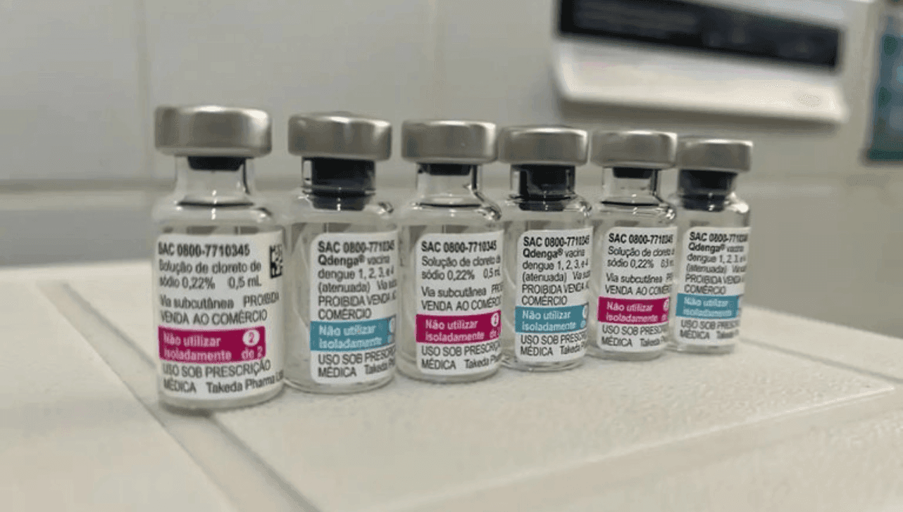 Vacinação contra Dengue