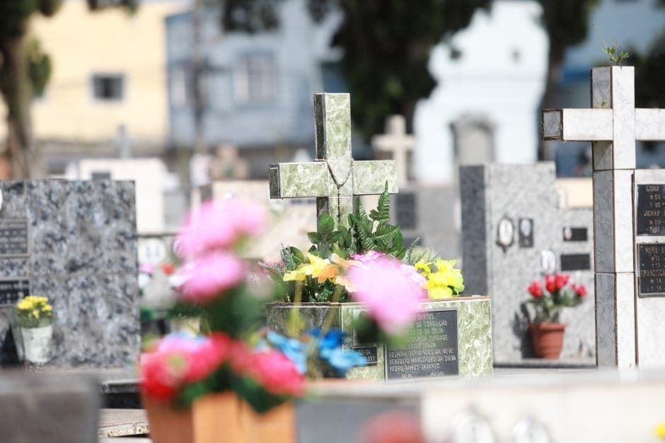 Taxas de velórios e outros serviços funerários sobe 25% em São José