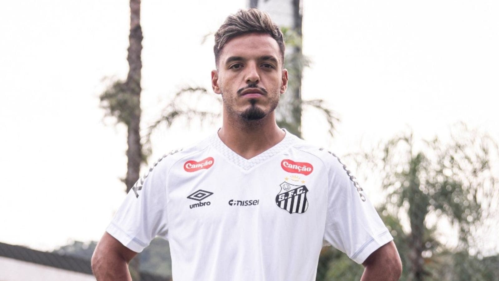 Gabriel Menino, novo reforço do Santos